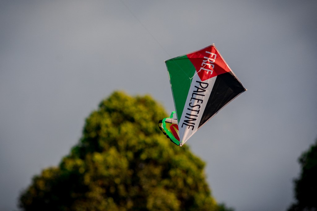 A tiltás ellenére tartottak palesztinpárti tüntetést pesten